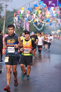 BIB: 48293, 8403
                            <button type="button" onclick="openModal(9924971)" class="btn btn-primary btn-sm float-right btn-popup" data-toggle="modal" data-target=".modal-high-quality">
                        <i class="fas fa-shopping-cart"></i> Add to Cart
                    </button>
                                            <button type="button" onclick="isThisMe(9924971, true)" class="btn btn-success btn-sm float-right btn-popup btn-isme hidden" data-toggle="tooltip" data-placement="bottom" title="นี่คือรูปของคุณใช่ไหม คลิกที่นี่เพื่อเอาเข้าอัลบั้ม">
                        <i class="fas fa-plus"></i> Add to album
                    </button>
                    <button type="button" onclick="isThisMe(9924971, false)" class="btn btn-warning btn-sm float-right btn-popup btn-isnotme hidden">
                        <i class="fas fa-ban"></i> Remove from album
                    </button>